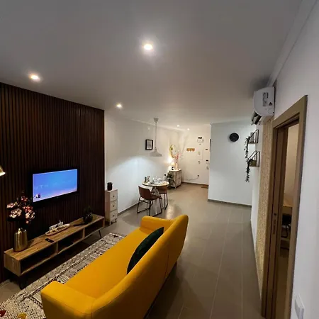 Cosy By Gt House Queluz