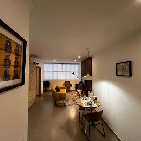 Apartment Cosy By Gt House