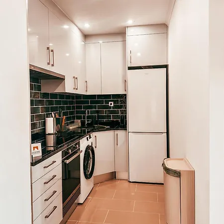 Cosy By Gt House קלוז